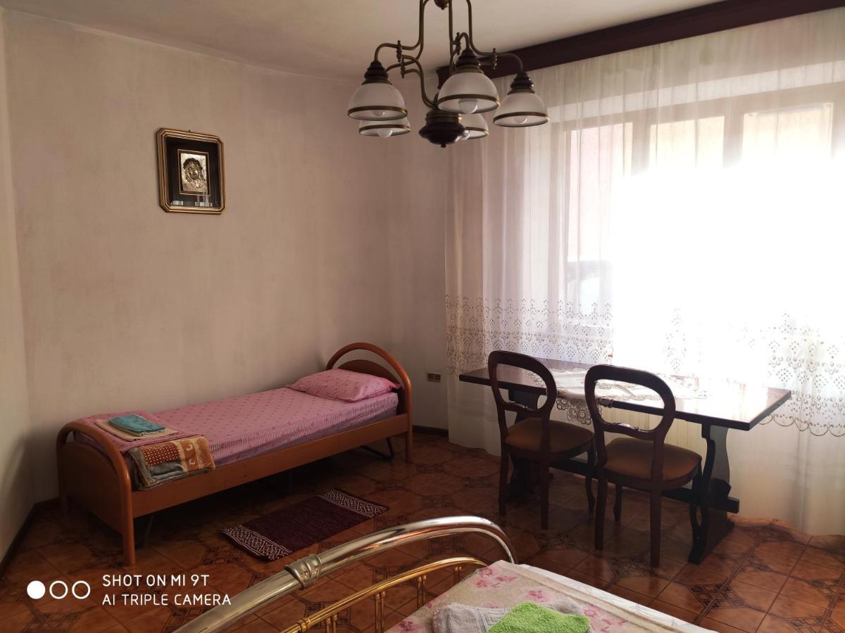 Apartment Via Montenegro Ghilarza Exterior foto